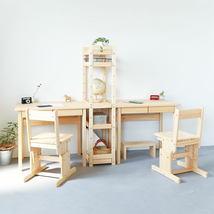 子ども部屋向き学習机