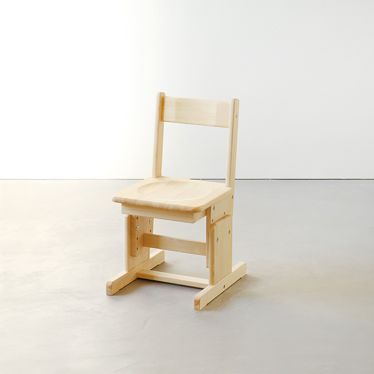 正しい姿勢が自然に身につく、<br>高さ調節できる学習椅子 2本脚チェア wood ひのき 椅子 シンプル 木製