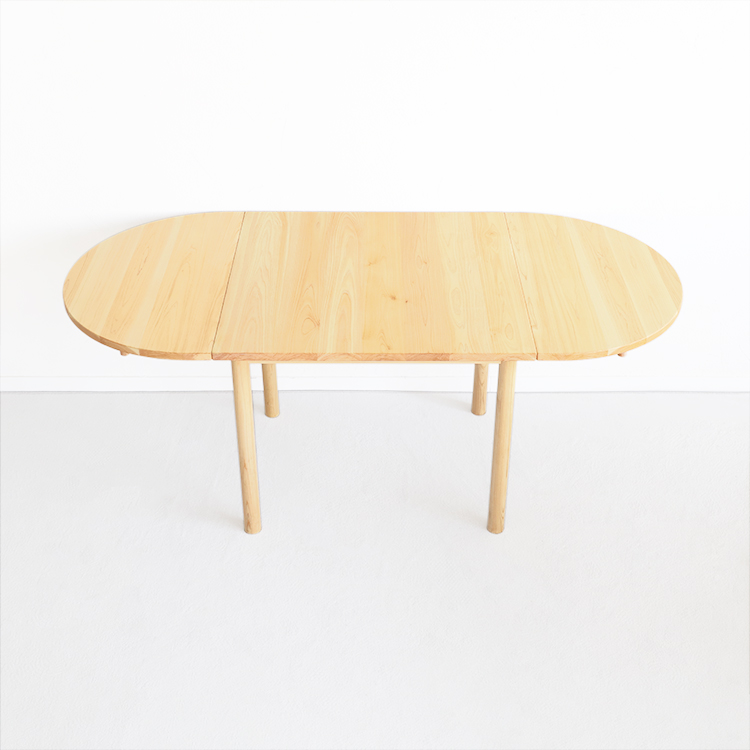 左右のテーブルを広げると、4〜6人掛けに 拡張テーブル B まる テーブル オーガニック シンプル ひのき 木製
