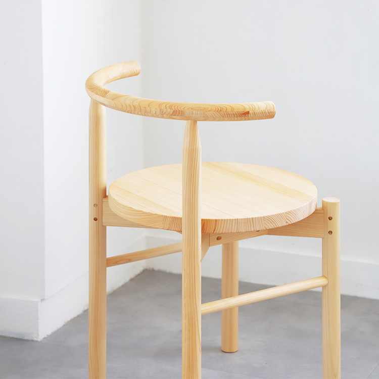 座面、背もたれ、脚部 ぜーんぶ「まる」 チェア O ダイニングチェア 椅子 リビング オーガニック シンプル ひのき 木製