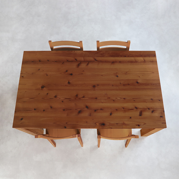 4人掛けのダイニングテーブルとして余裕のある天板サイズ ダイニングテーブル P150 .ERA テーブル オーガニック シンプル ひのき 木製