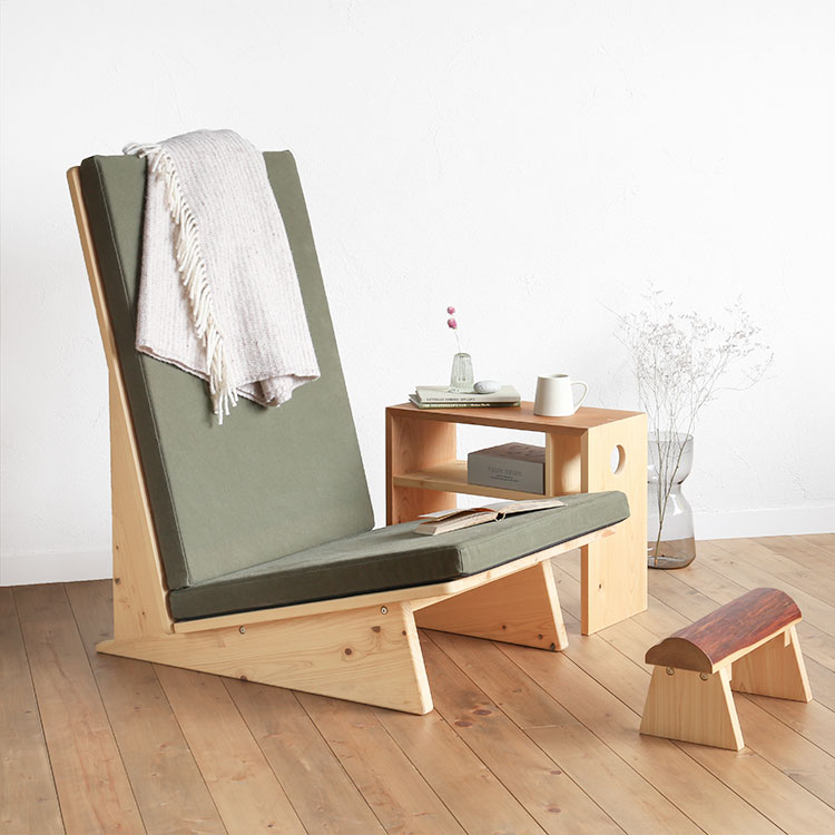 ソファのフットレストとしても映える フットスタンド maruta ひのき 学習机 足置き台 シンプル 木製