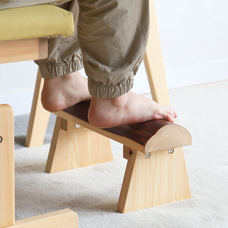 足を安定させて集中力をアップ フットスタンド maruta ひのき 学習机 足置き台 シンプル 木製