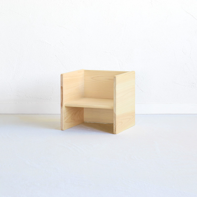 すっきりシルエットの無垢の豆椅子 まめチェア ひのき 椅子 シンプル 木製