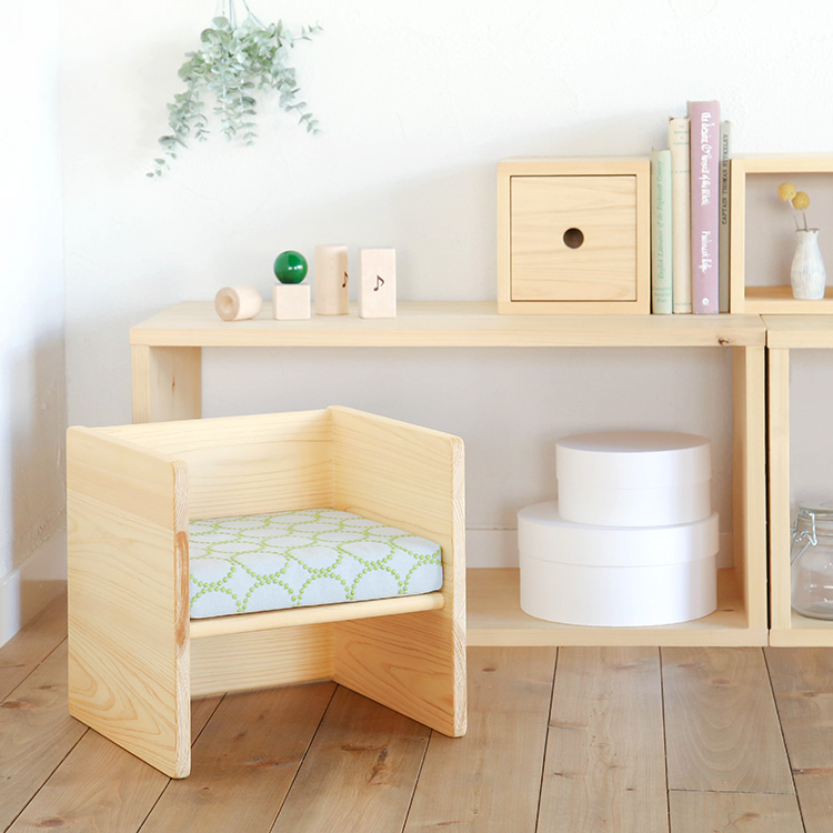 子どもが毎日使う家具として安心 まめチェア mina perhonen ひのき 椅子 シンプル 木製