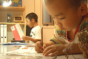 ひのき 学習机 写真
